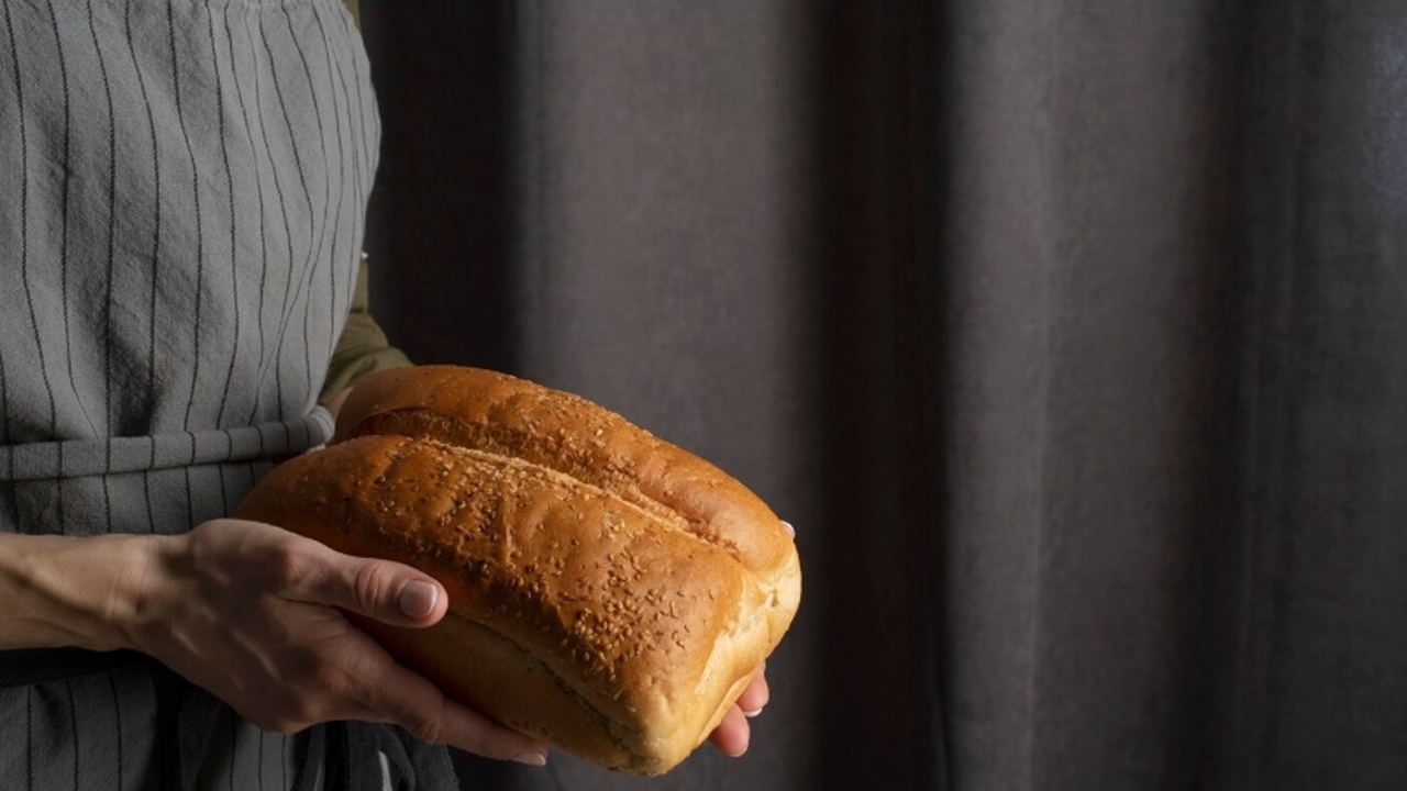 Пекарня наизнанку: вот почему сейчас хлеб не такой вкусный — невооруженным взглядом и не заметишь Георгий Станиславович, эксперт в хлебопечении с...