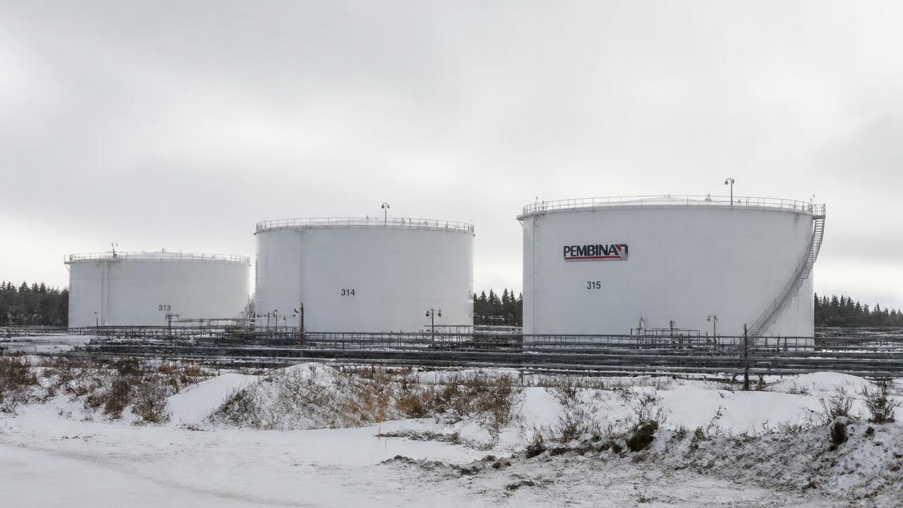 Мурманская область запасается мазутом на зиму В Мурманской области сформирован устойчивый зап...