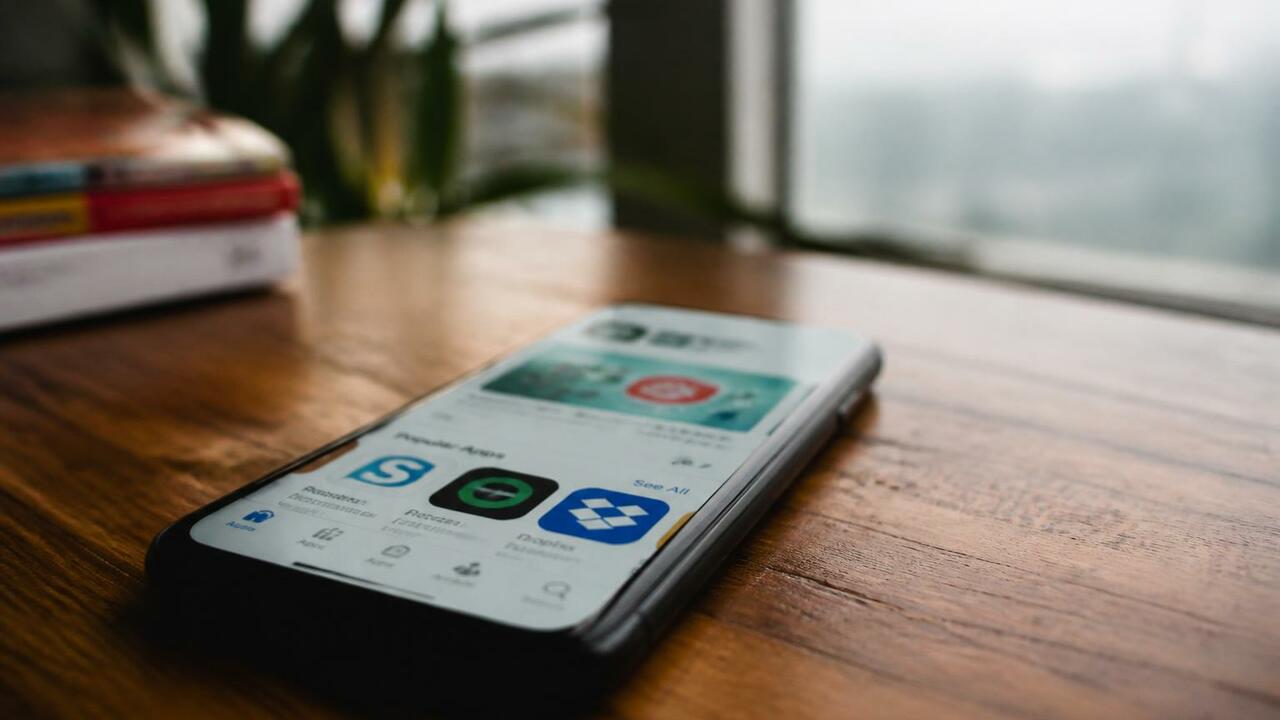 8 альтернатив Google Play, которые удивляют: зачем они нужны и что дают Я думал, что Google Play — единственный способ ...