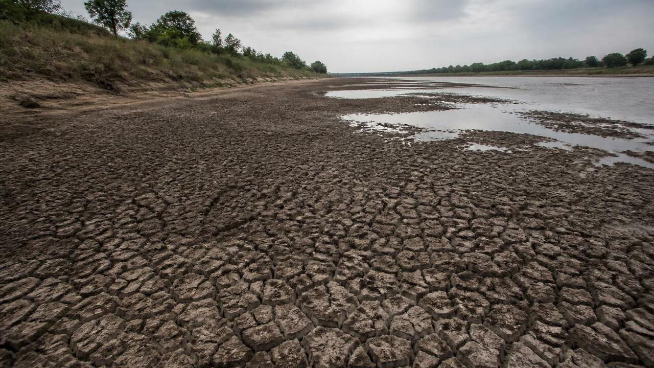 В Германии дефицит пресной воды достиг 25 млрд тонн В Германии дефицит пресной воды достиг 25 млрд ...