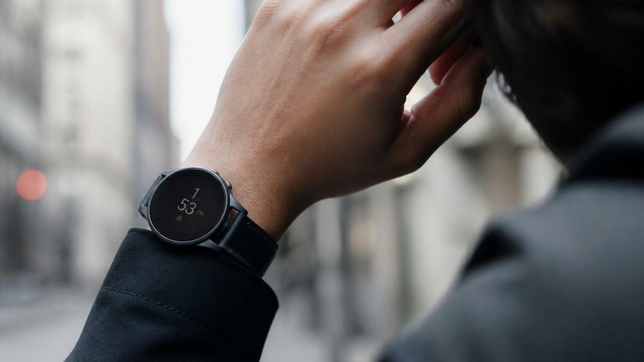 Узнайте, как использовать Samsung Galaxy Watch ...