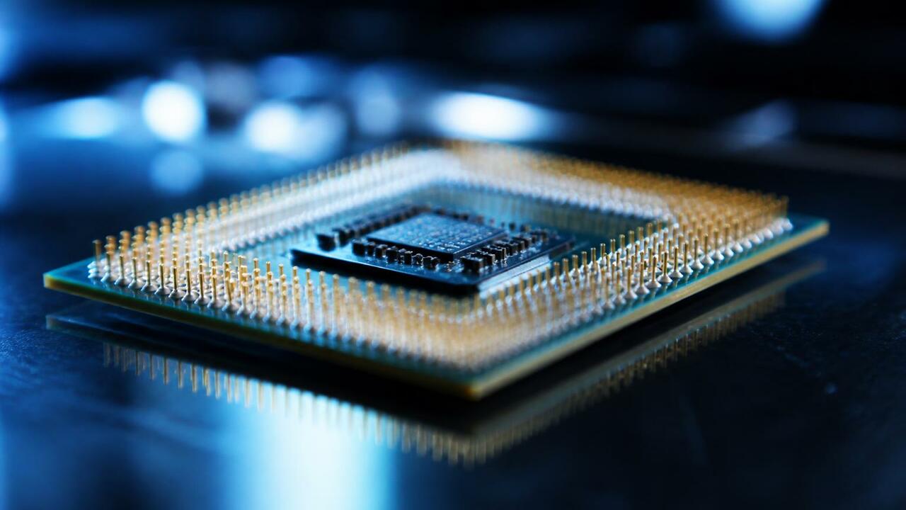 Alibaba анонсировала чип Zhenwu V900 с тройной мощностью в 2027 году Компания T-Head (Alibaba) анонсировала выпуск в...