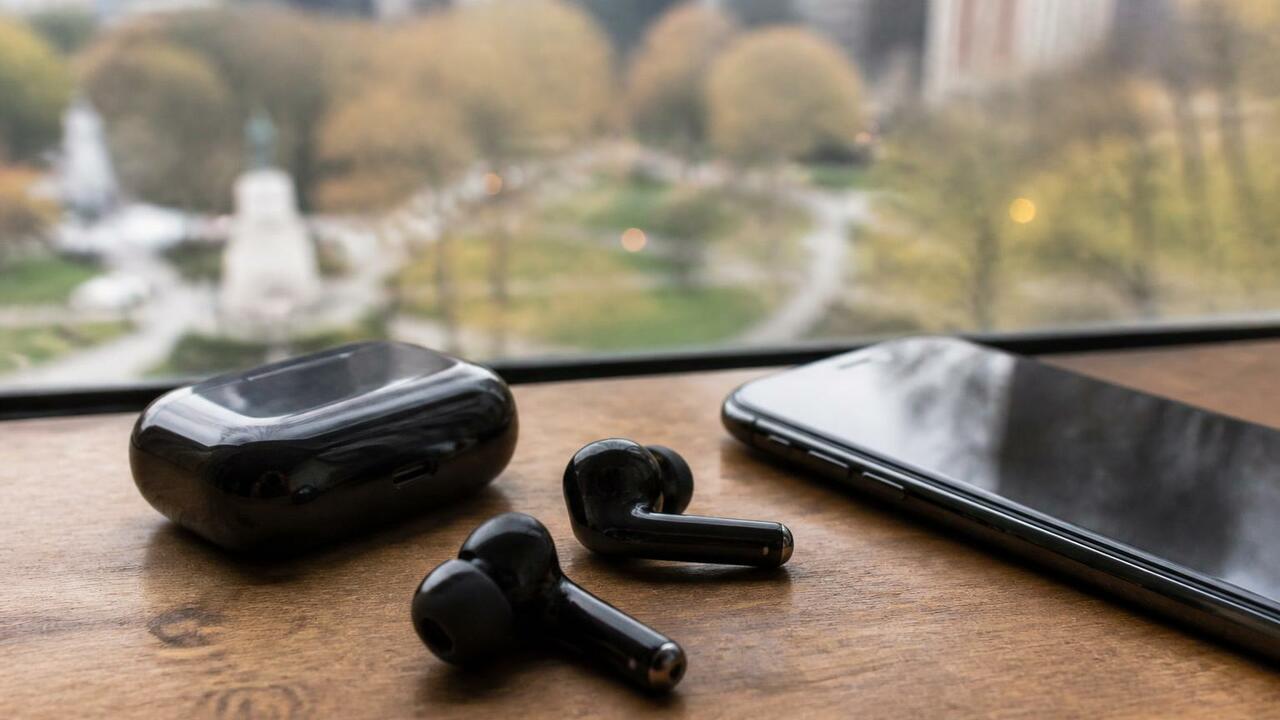 Auracast: функция в Bluetooth, которая изменит ваши наушники Я думал, что Bluetooth — это всегда соединение ...