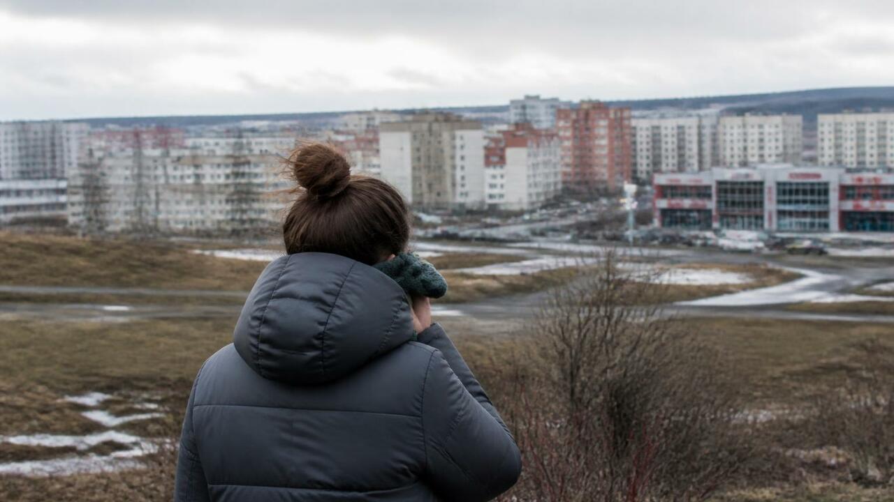 Мурманчанка с астмой задыхается от запаха мазута: «МЭС» нарушений не видит Жительница Ленинского округа Мурманска пожалова...