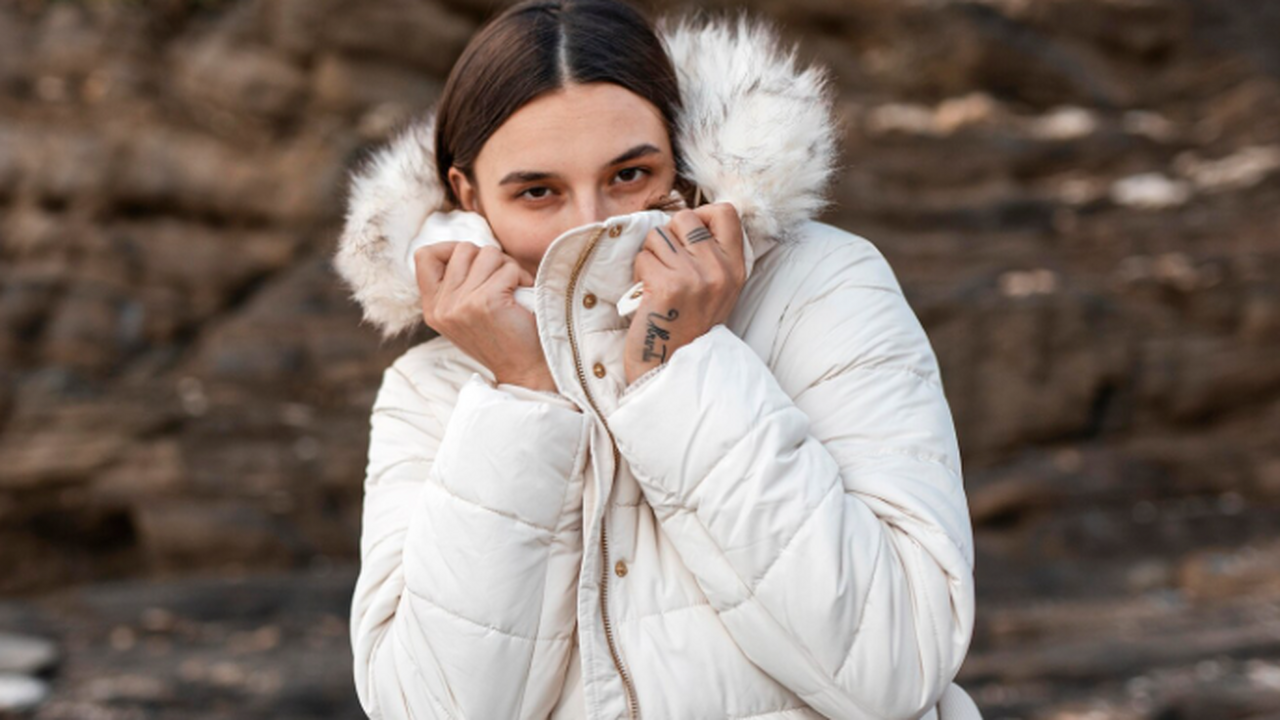 Пуховик из машинки достаю как новый: стираю зимние куртки без страха и экономлю приличные деньги на химчистке Как постирать пуховик дома: подробная инструкци...