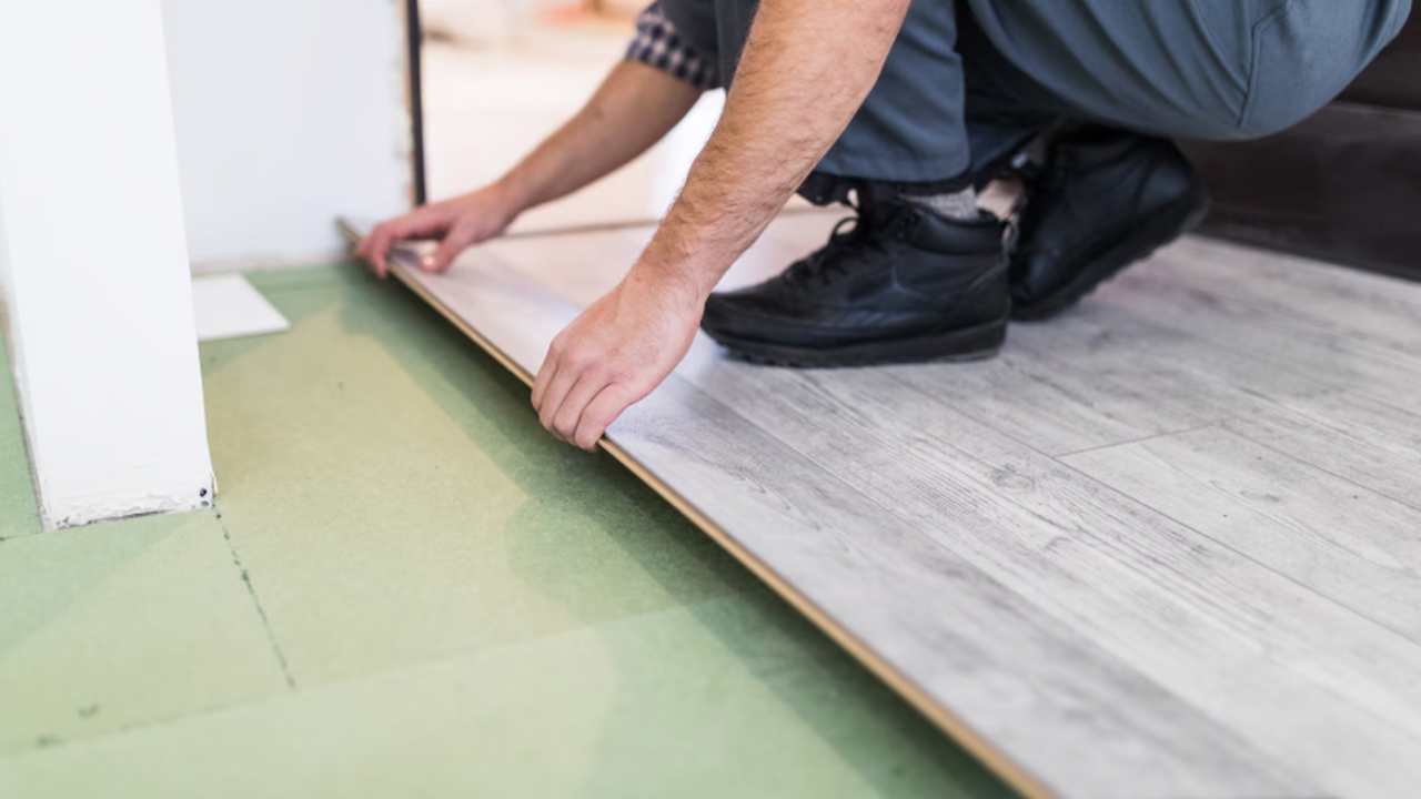 Утеплили полы во всем доме всего за 2 часа - не потратили ни рубля: тепло даже в -30 Секреты северных крестьян: как снег стал лучшим...