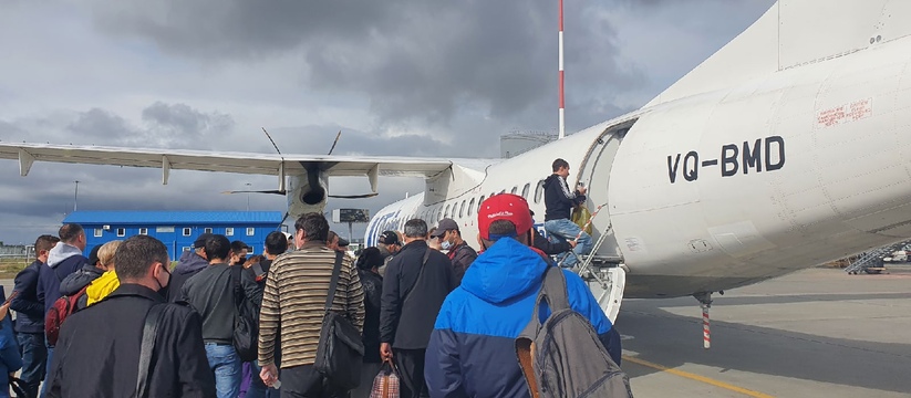Жителей Мурманской области предупредили о задержке авиационных рейсов 