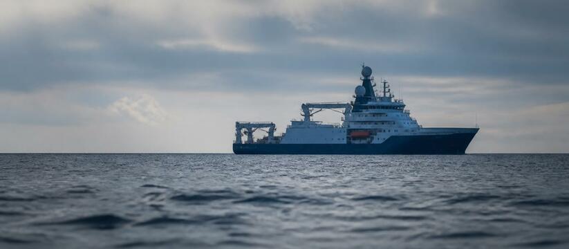 Арктический плавучий университет вернулся из эк...