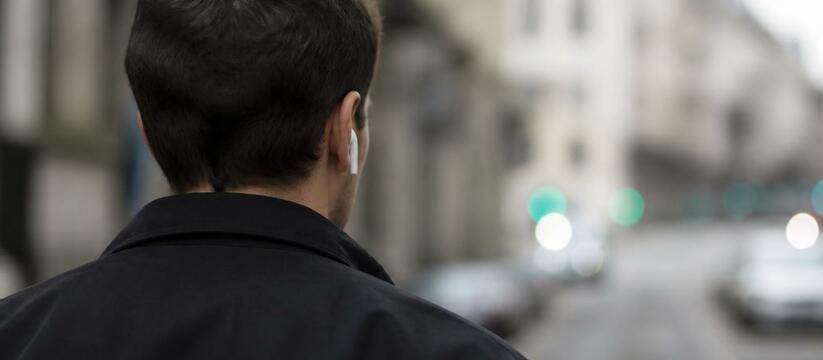 AirPods опаснее проводных наушников: неожиданный ответ Разбираемся, вредят ли AirPods слуху больше, че...