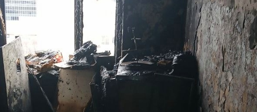 Сегодня ночью в Мурманске произошел пожар в дев...