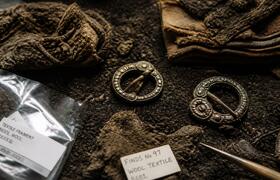 Одежду викингов возрастом 1300 лет обнаружили в...