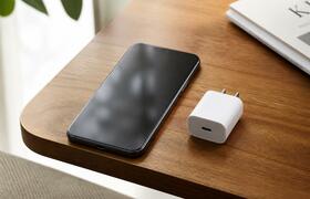 4 лучших 60W-адаптера для iPhone 18 Pro: быстра...
