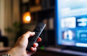 Как запрограммировать пульт Roku за 5 минут: га...