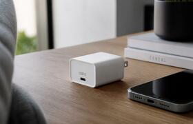 5 зарядок для iPhone, которые мощнее фирменной:...