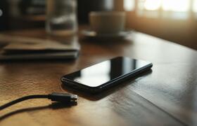 iPhone 18 Pro против OnePlus N6: почему 8 000 м...