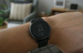 Always-On Display на Galaxy Watch: режим, котор...